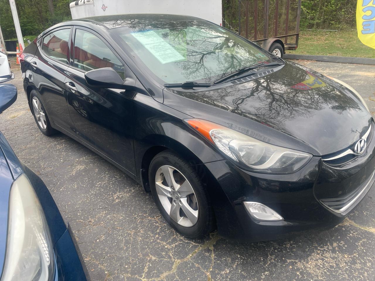 Hyundai Elantra  2013