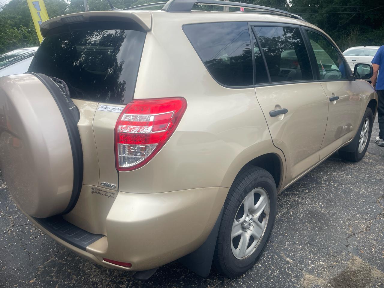 Toyota RAV4  2011