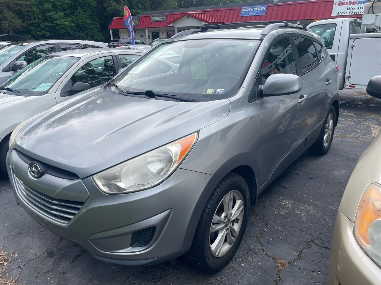 Hyundai Tucson  2011