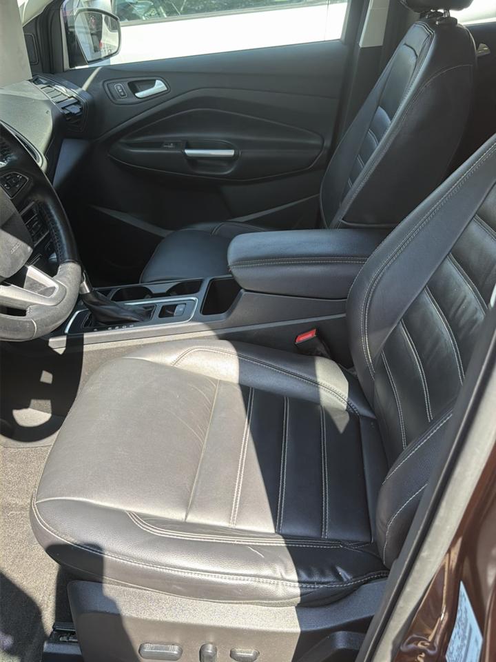 Ford Escape  2017