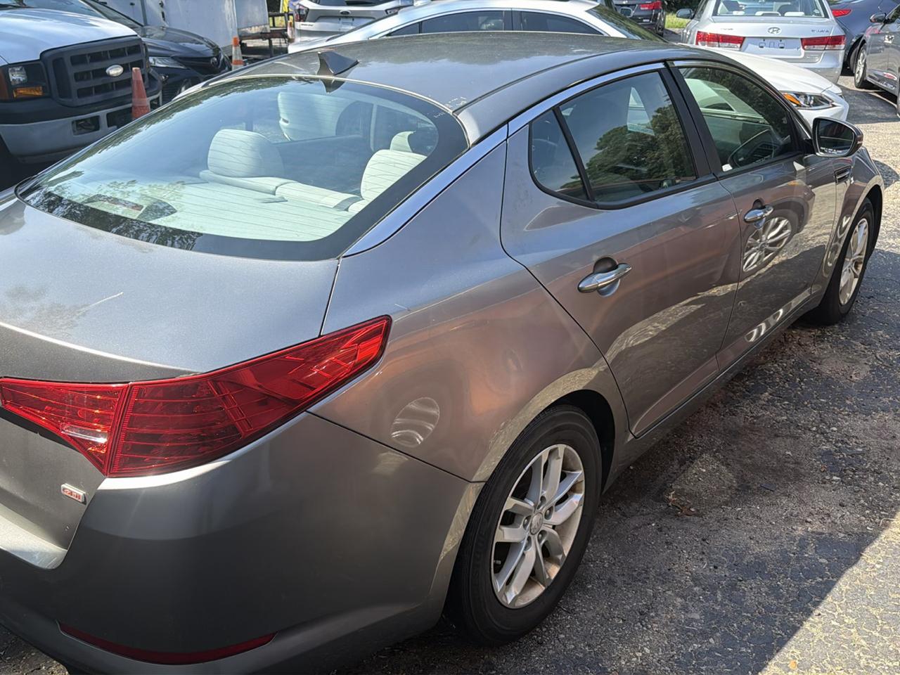 Kia Optima  2012