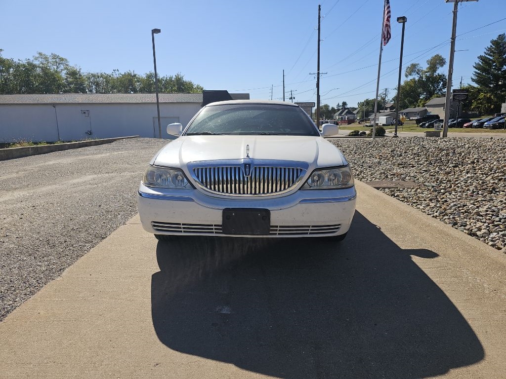 Lincoln Town Car  2007
