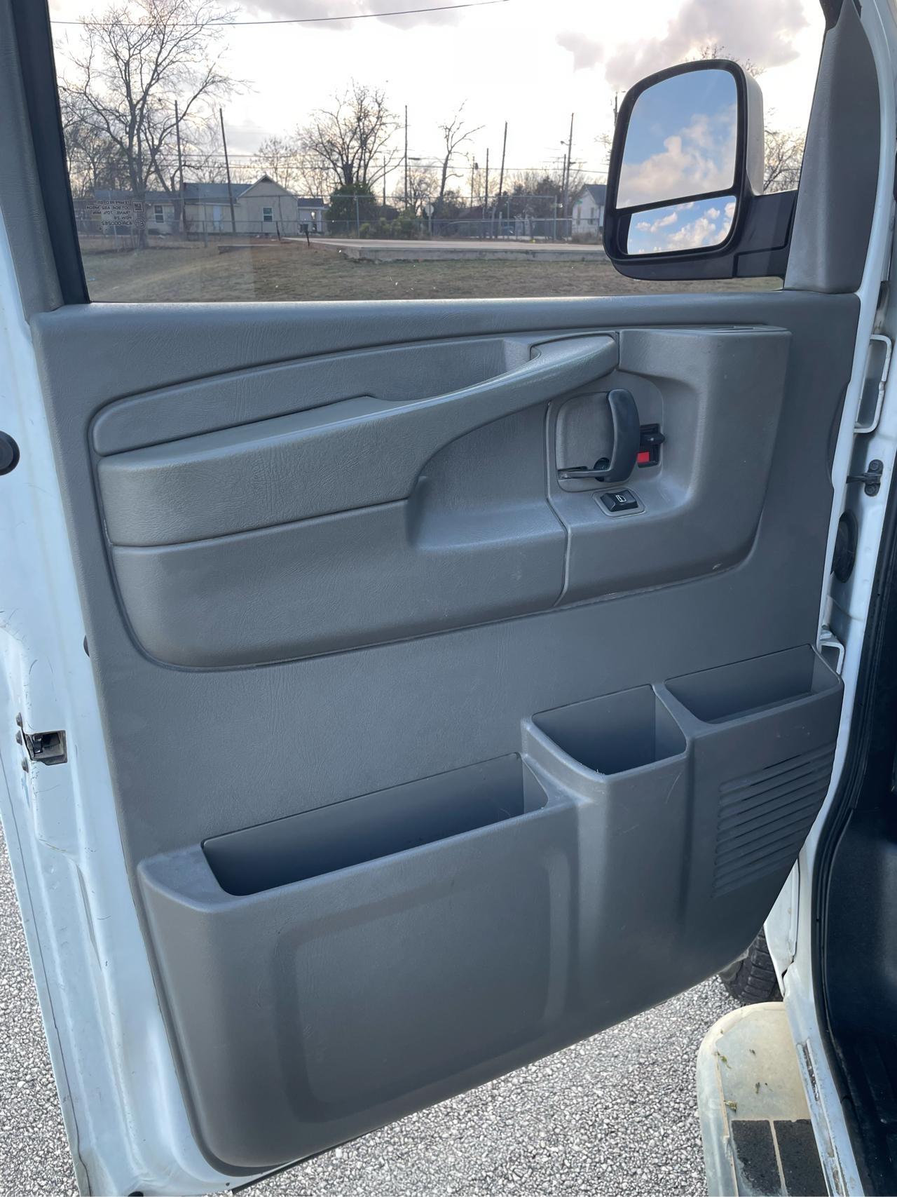 GMC Savana  2014