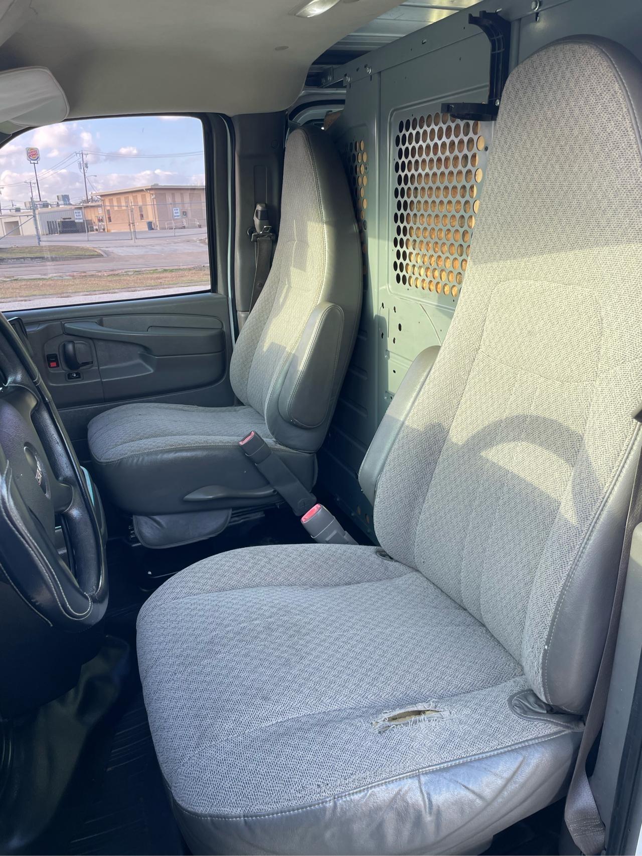 GMC Savana  2014