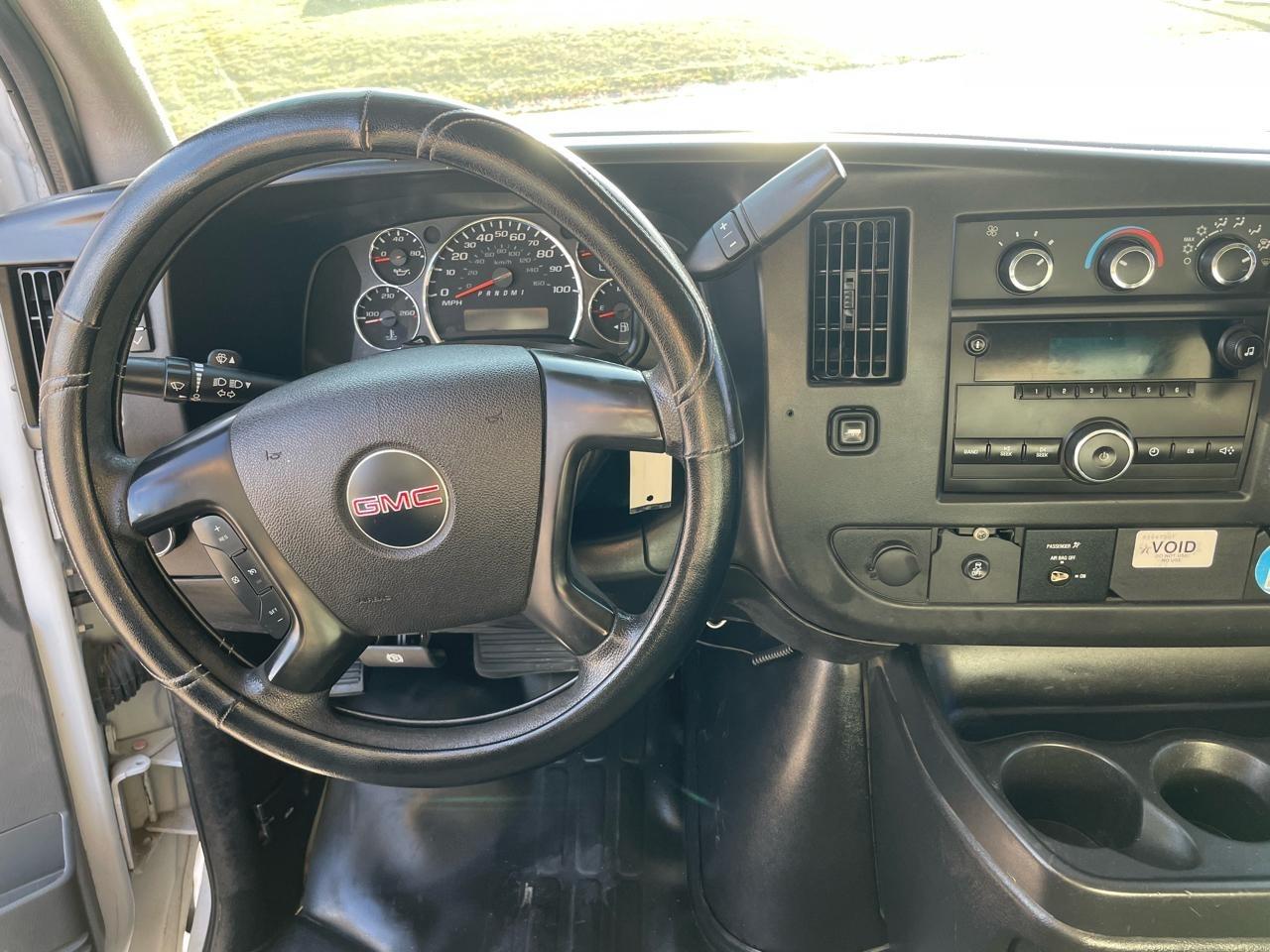 GMC Savana  2014