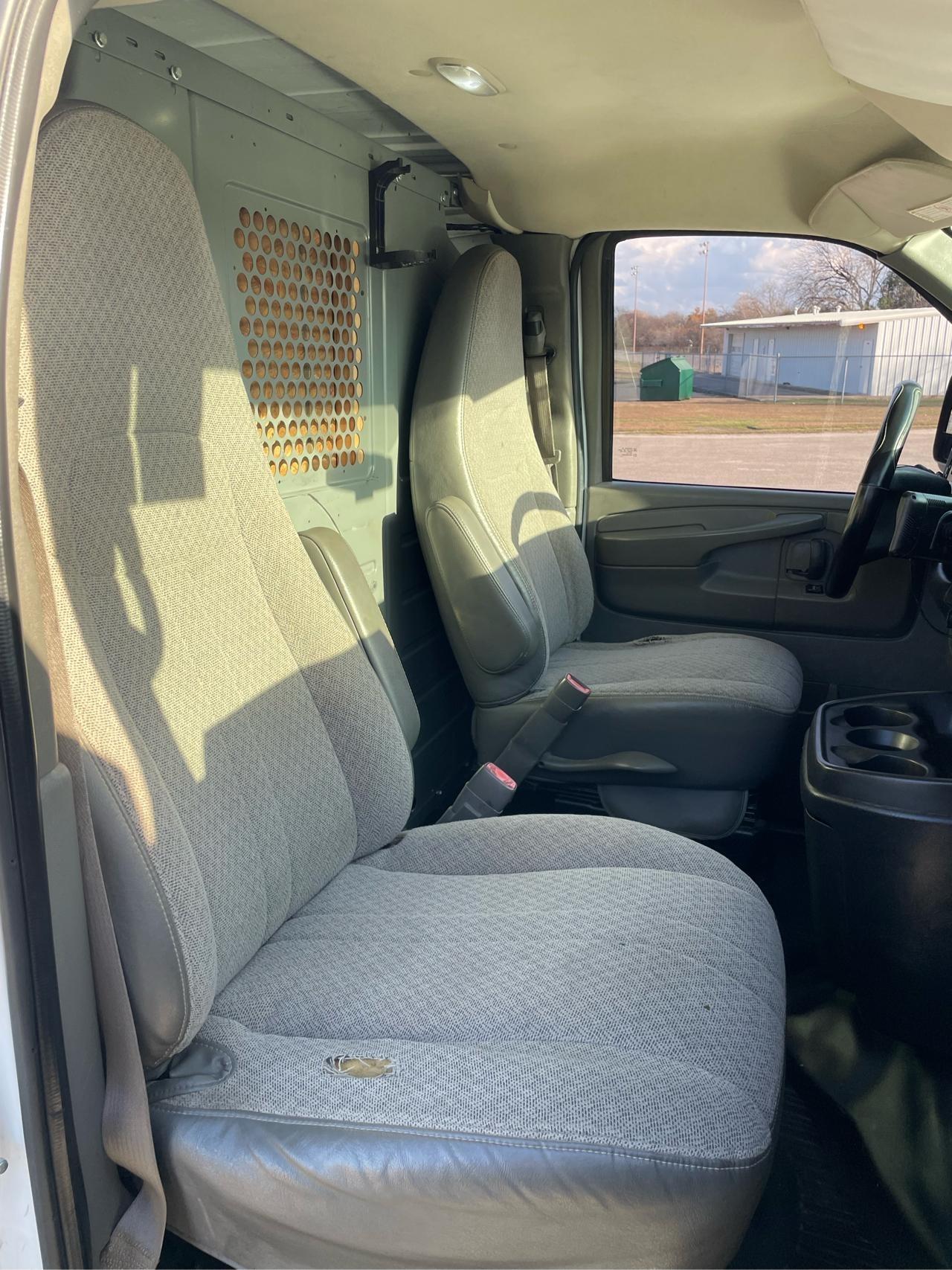 GMC Savana  2014