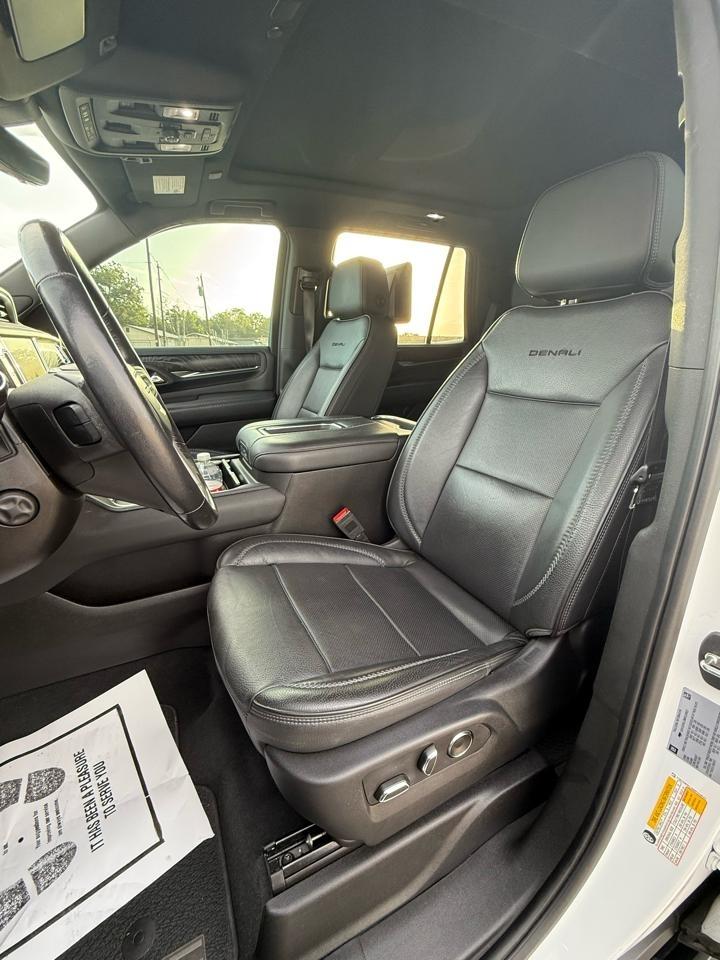 GMC Yukon  2021