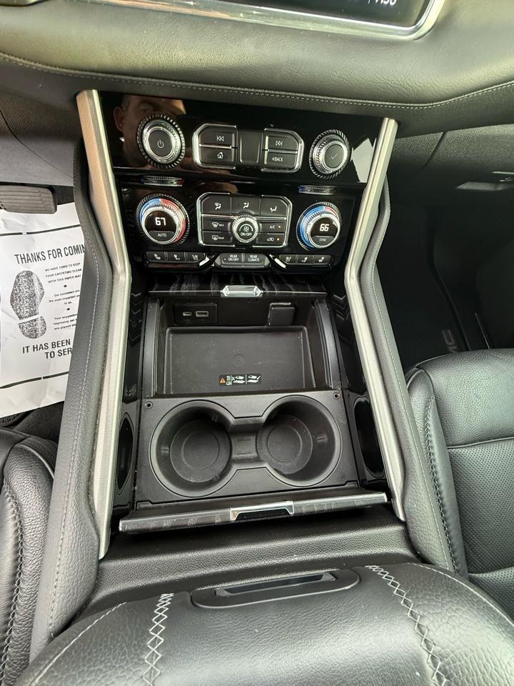 GMC Yukon  2021