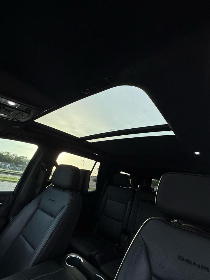 GMC Yukon  2021
