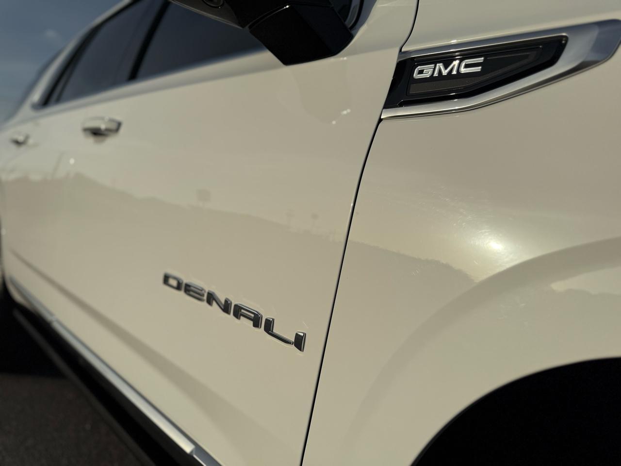 GMC Yukon  2021