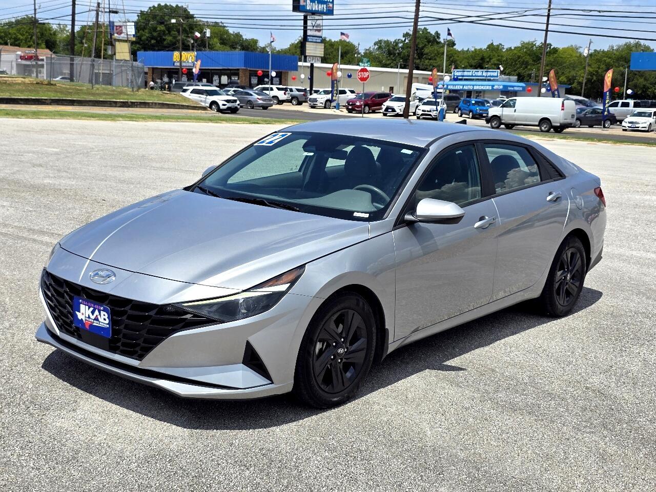Hyundai Elantra  2022 Hyundai Elantra  2022