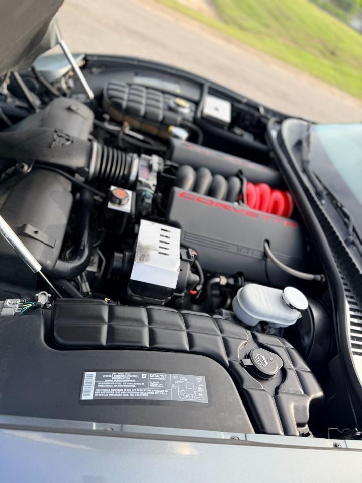 Chevrolet Corvette  2004