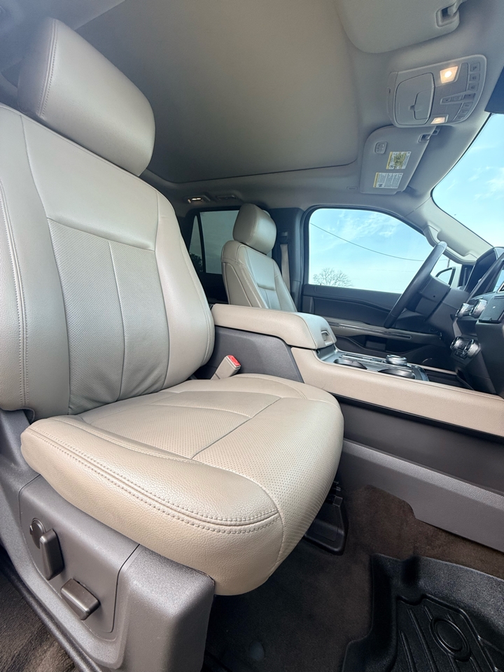 Ford Expedition  2020