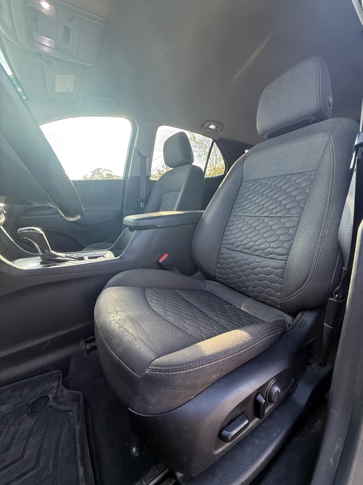 Chevrolet Equinox  2020