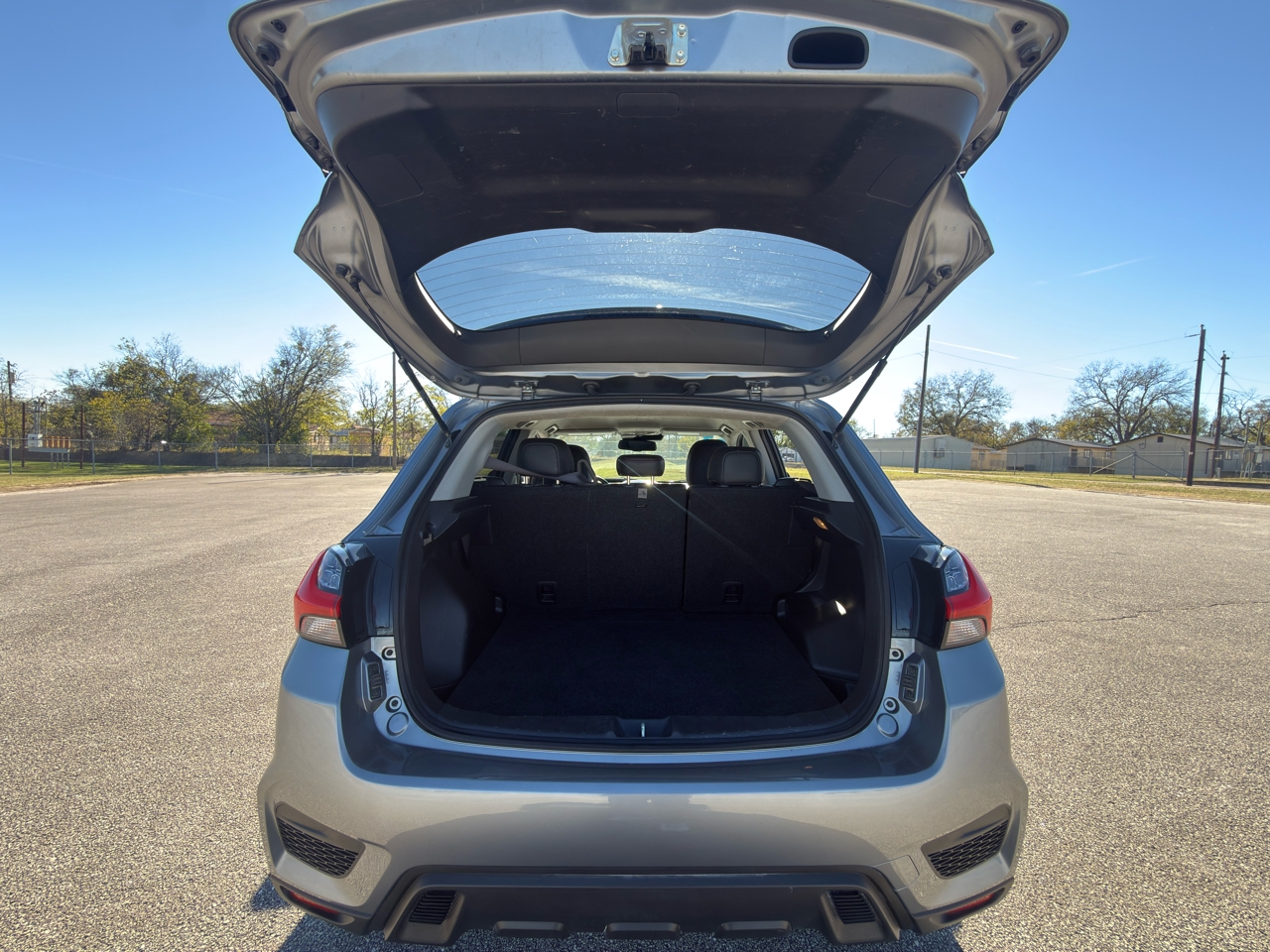 Mitsubishi Outlander Sport  2024