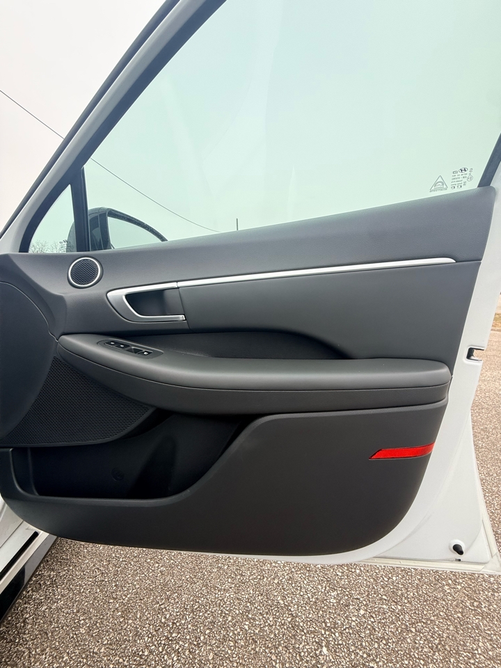 Hyundai Sonata  2020