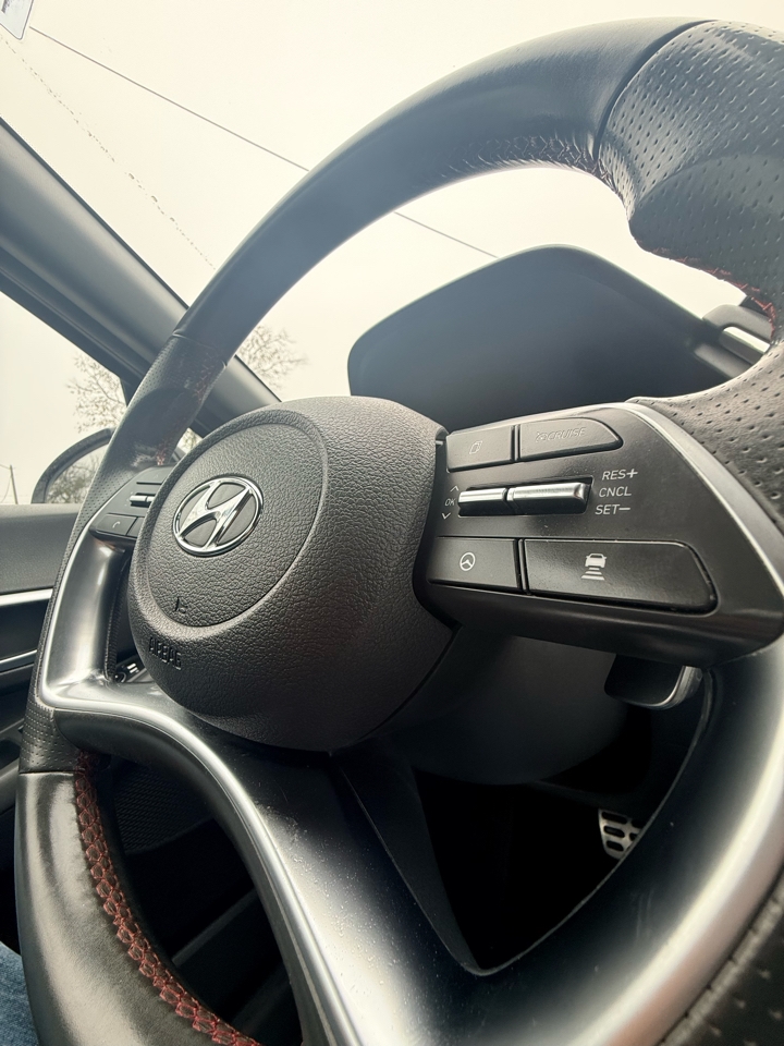 Hyundai Sonata  2020