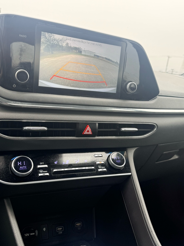 Hyundai Sonata  2020