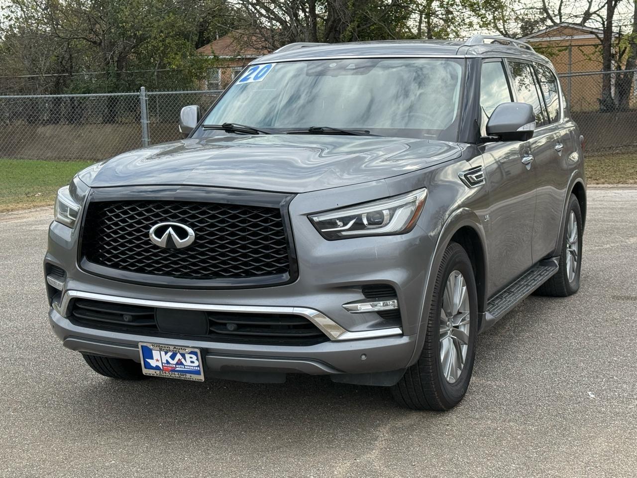 Infiniti QX80  2020