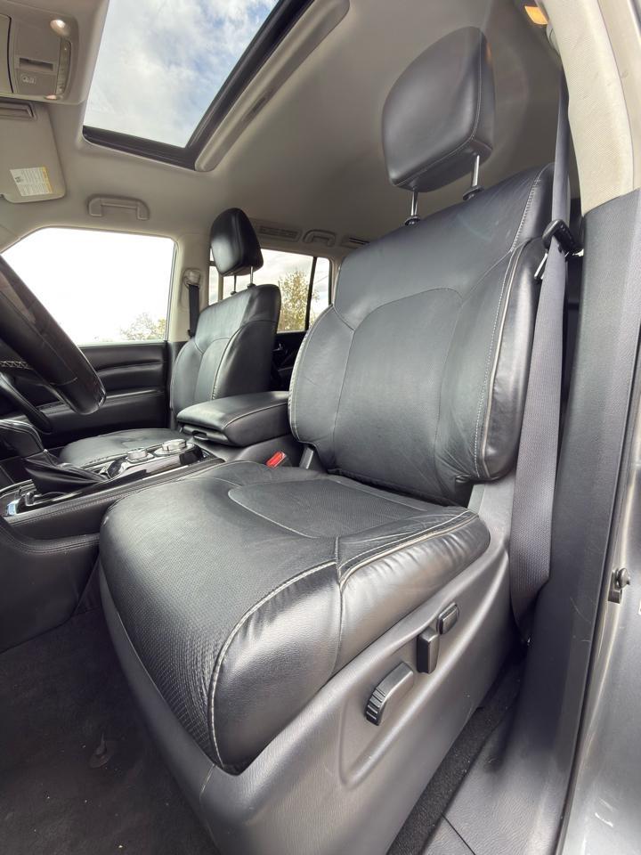 Infiniti QX80  2020