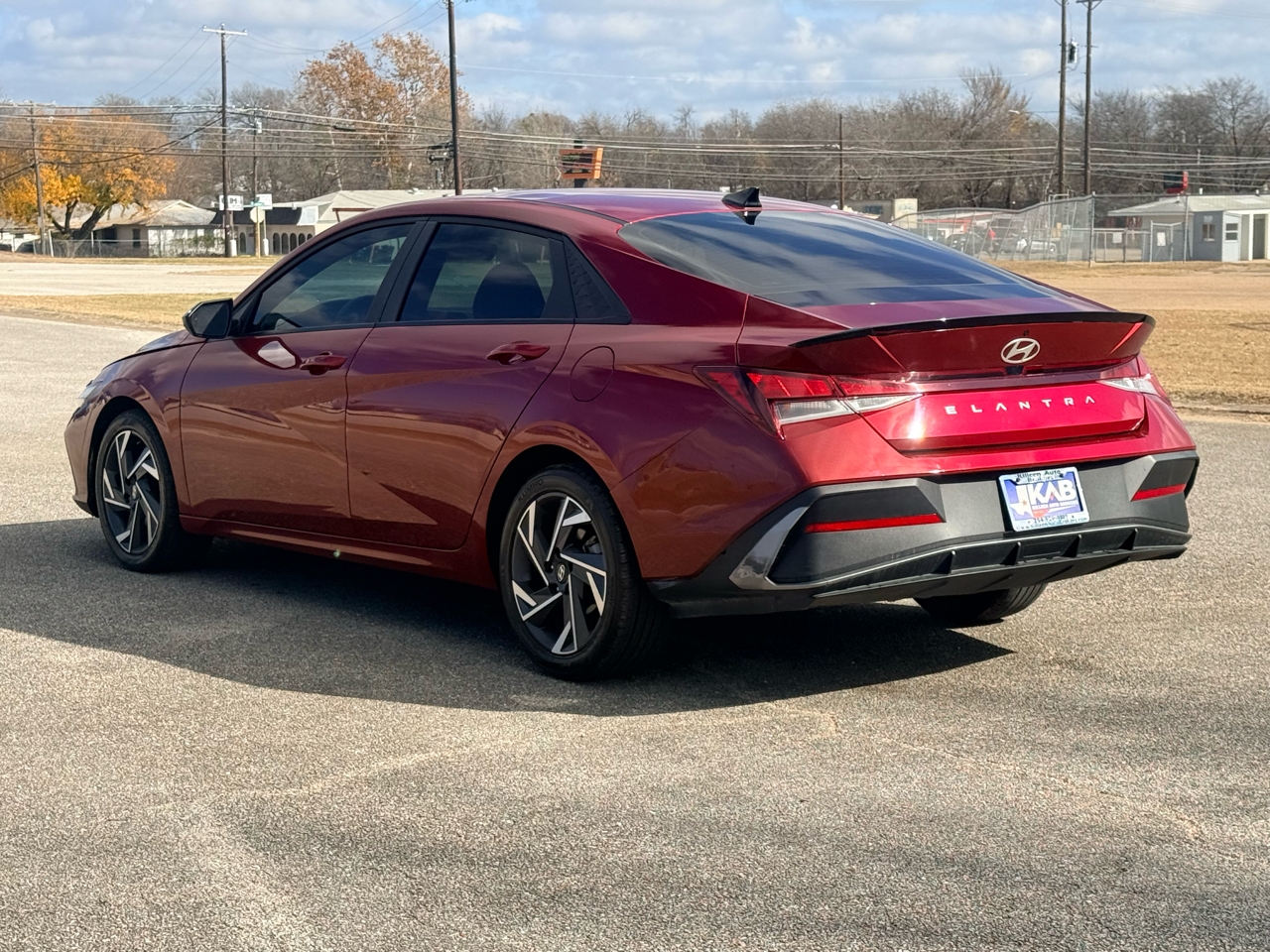 Hyundai Elantra  2025