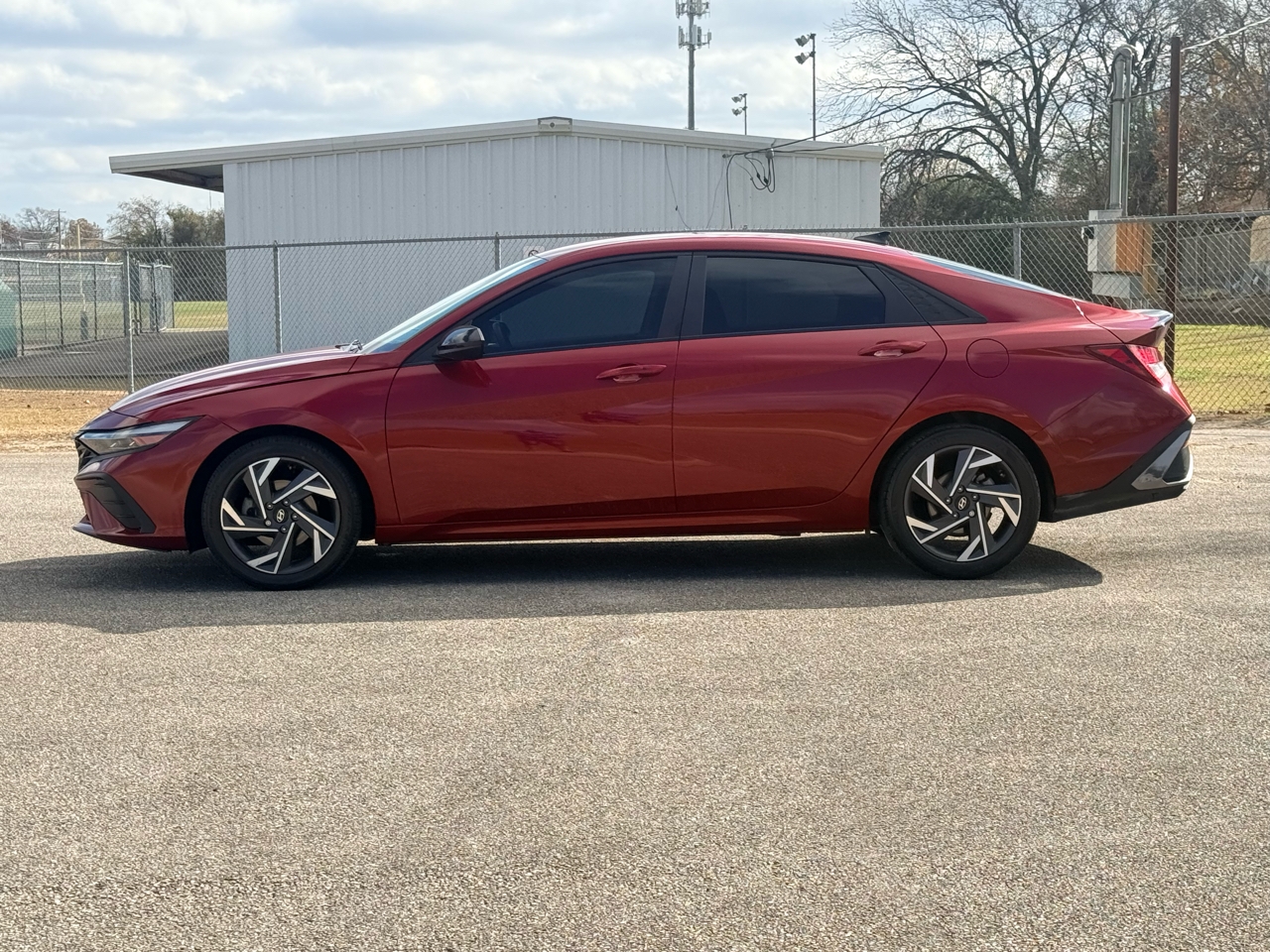 Hyundai Elantra  2025