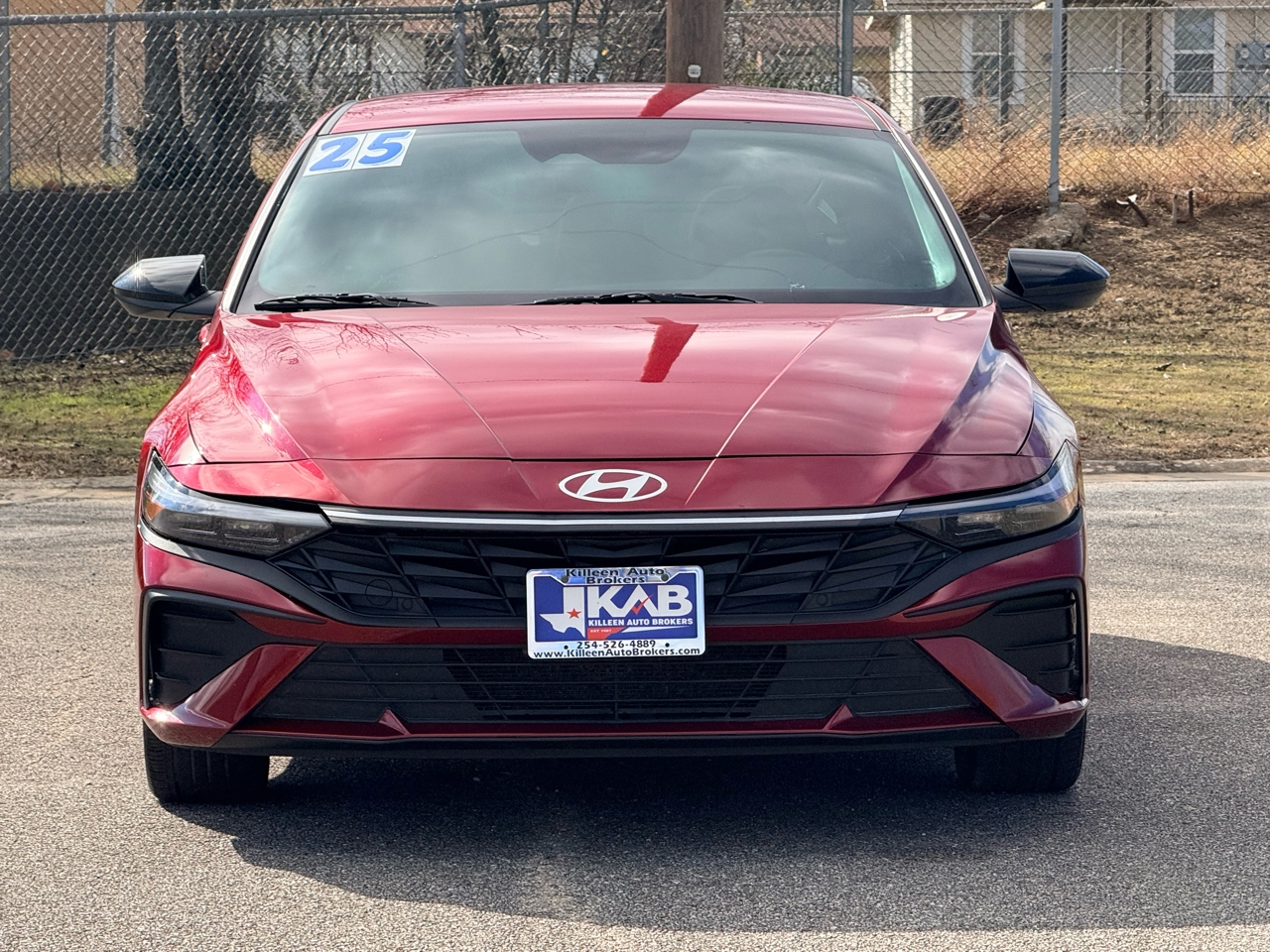 Hyundai Elantra  2025