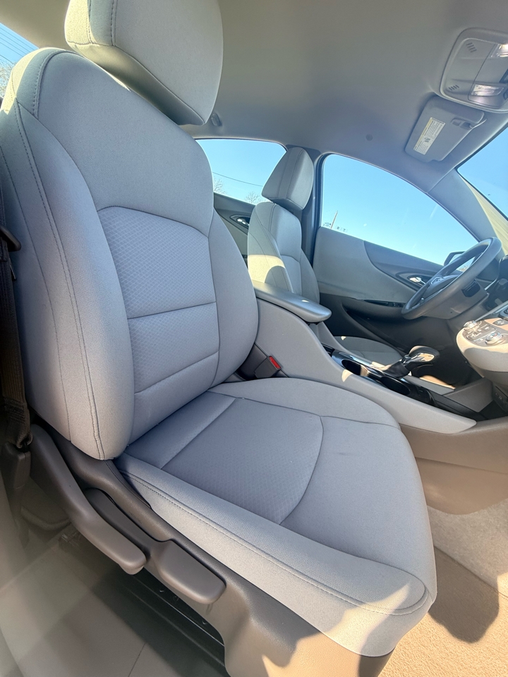 Chevrolet Malibu  2021