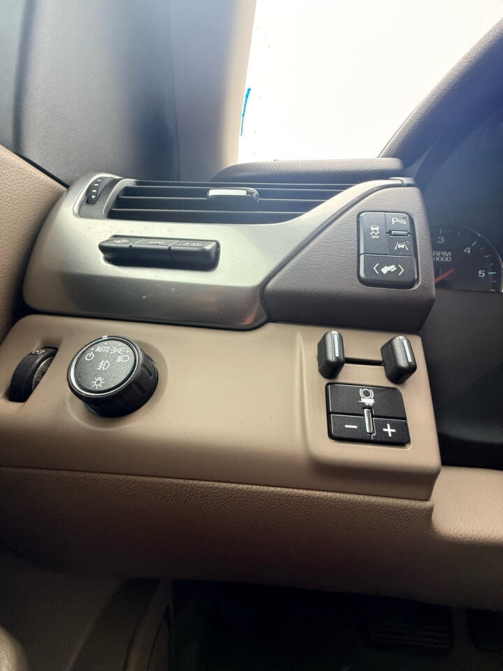 Chevrolet Tahoe  2018