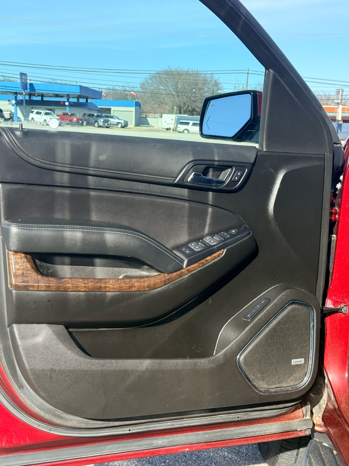 Chevrolet Suburban  2019