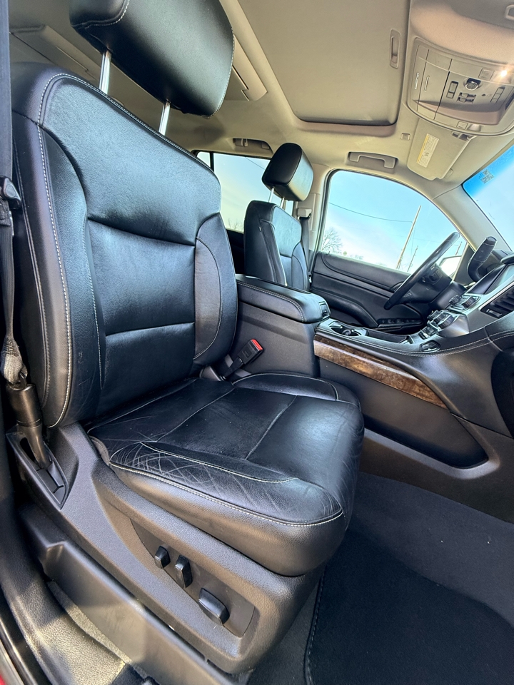 Chevrolet Suburban  2019