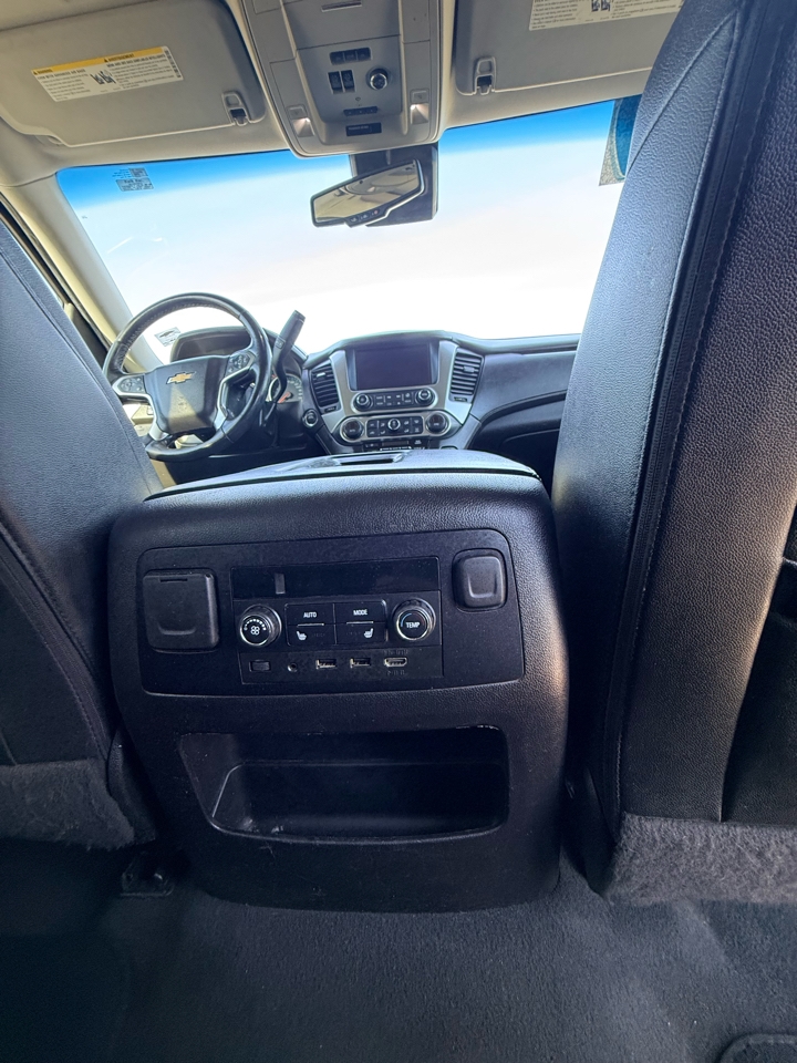 Chevrolet Suburban  2019