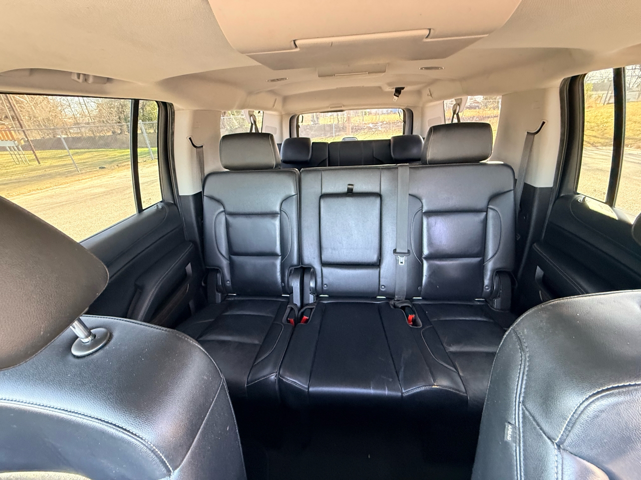 Chevrolet Suburban  2019