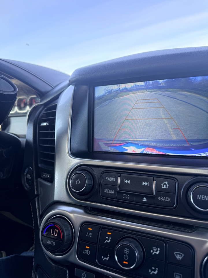 Chevrolet Suburban  2019