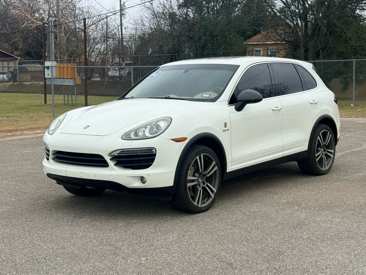 Porsche Cayenne Hybrid  2012