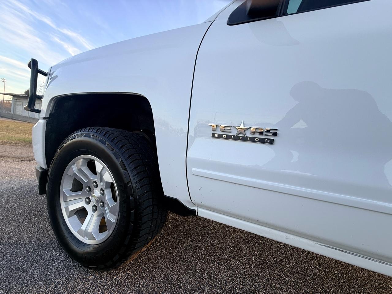 Chevrolet Silverado 1500  2018