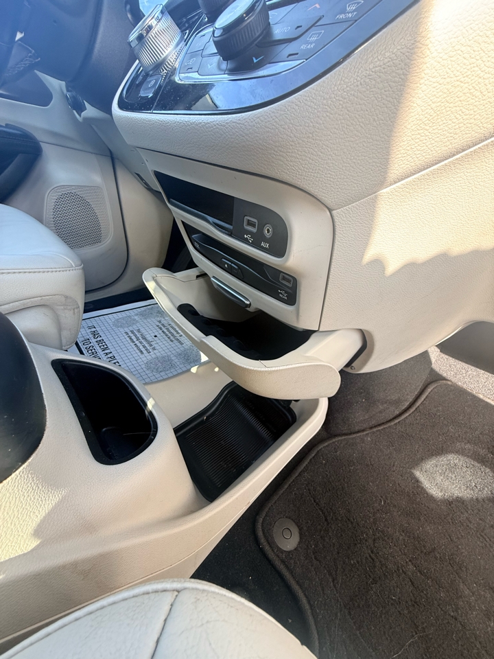 Chrysler Pacifica  2017