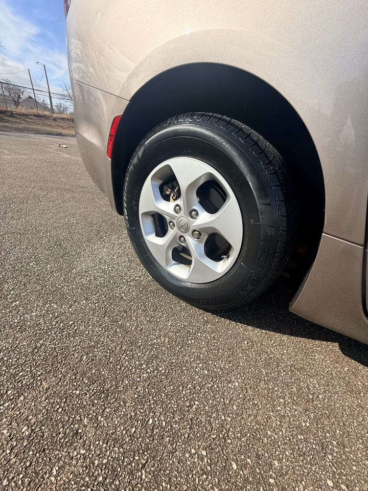 Chrysler Pacifica  2017