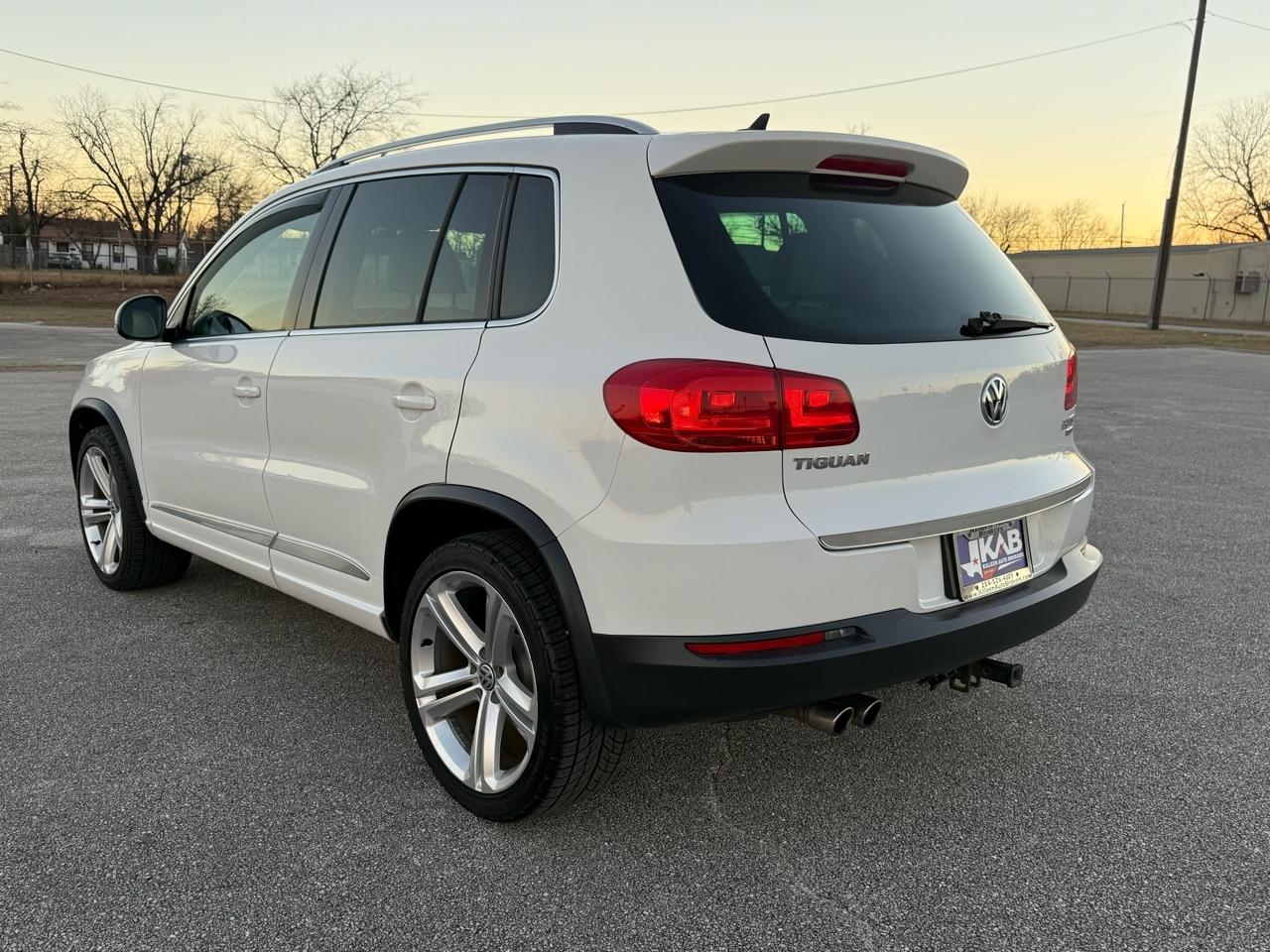Volkswagen Tiguan  2014