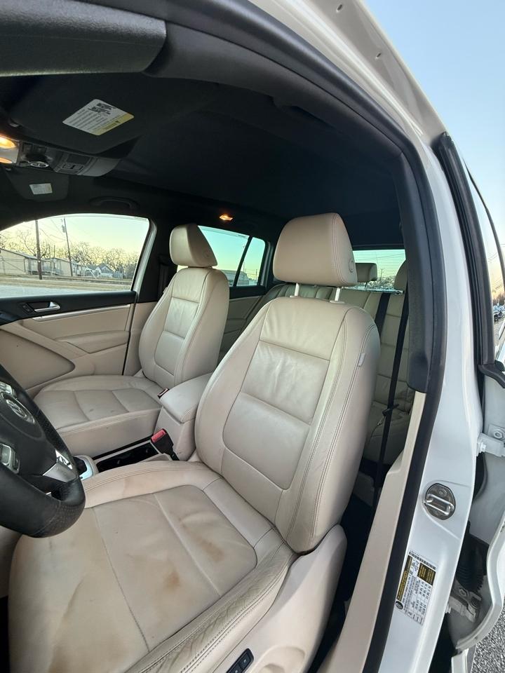 Volkswagen Tiguan  2014