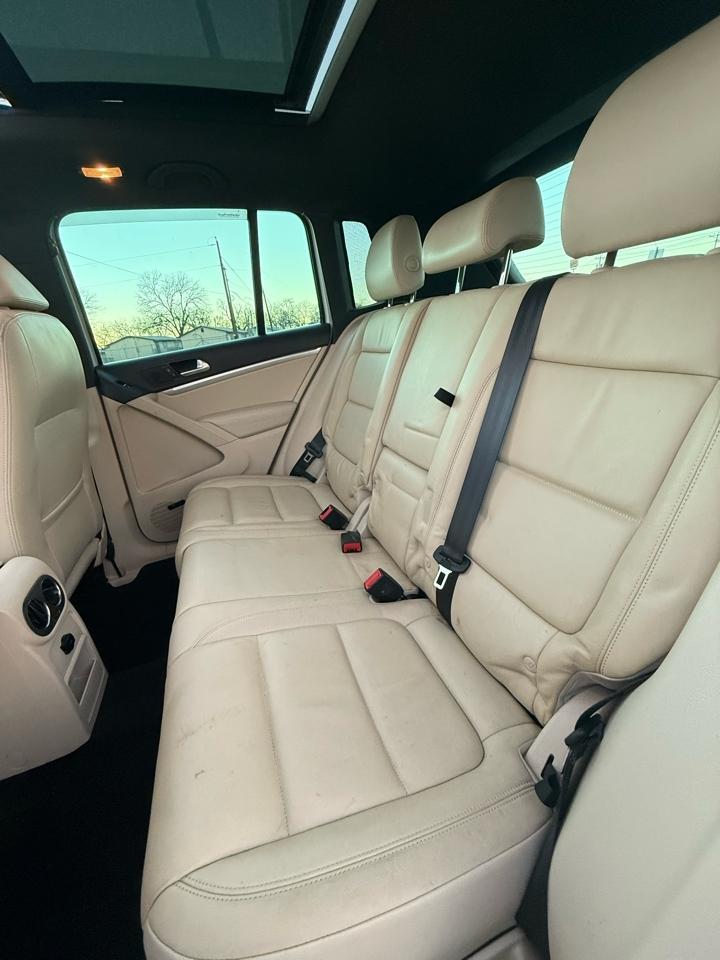 Volkswagen Tiguan  2014