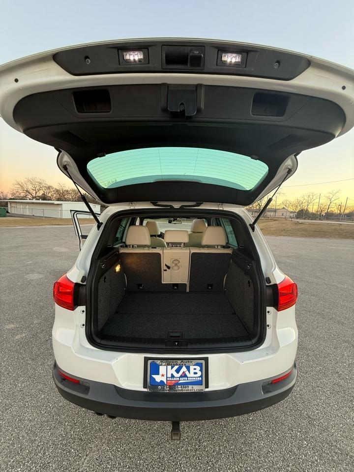 Volkswagen Tiguan  2014