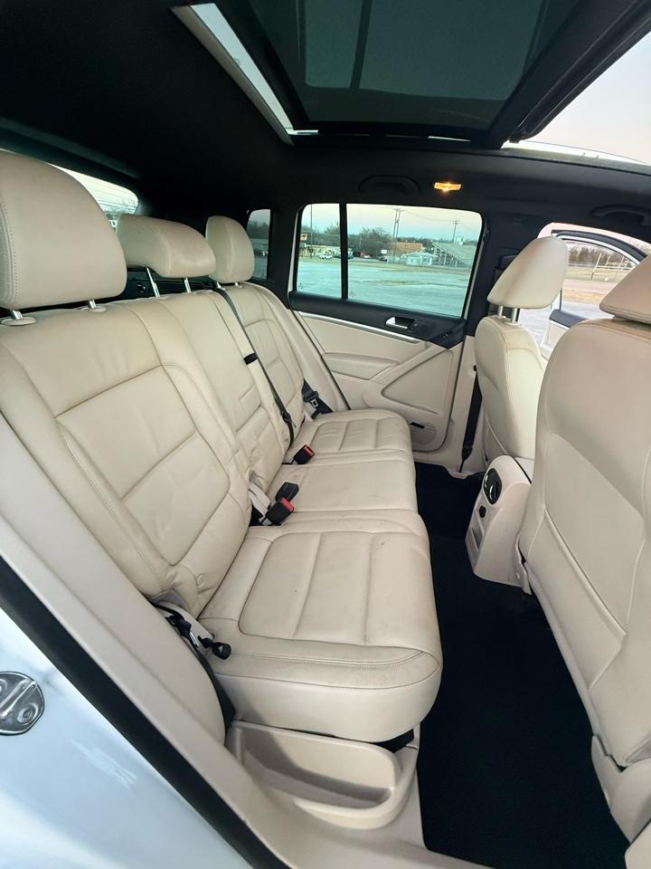 Volkswagen Tiguan  2014