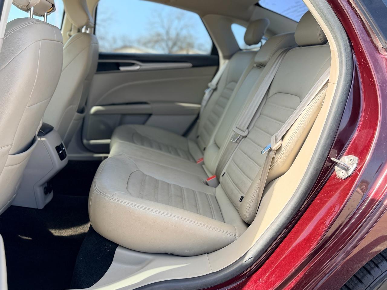 Ford Fusion Hybrid  2018