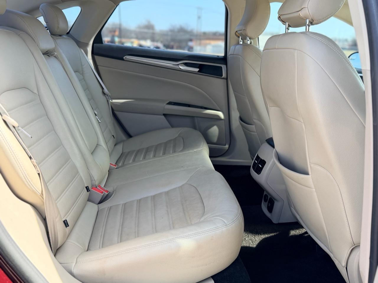 Ford Fusion Hybrid  2018