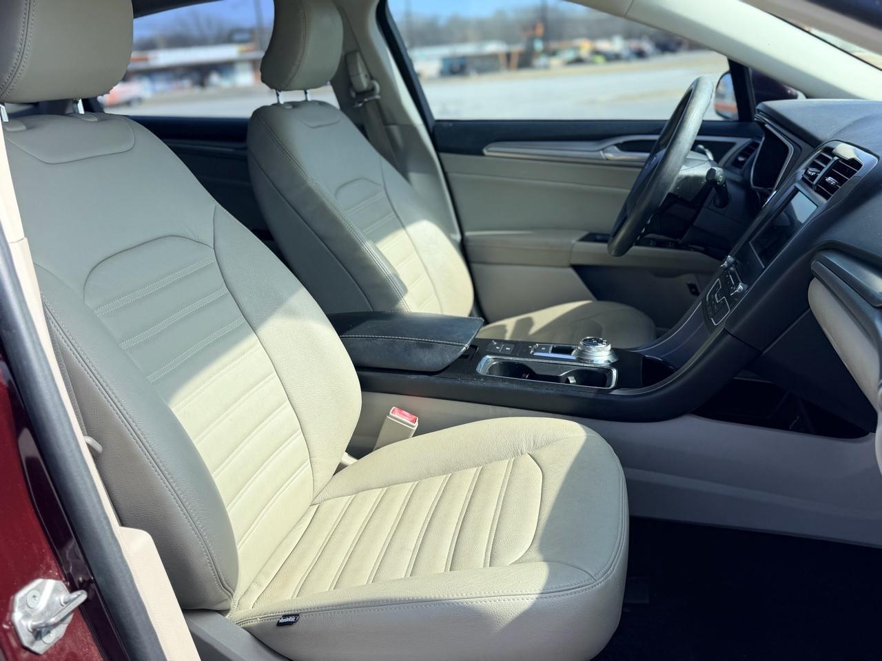 Ford Fusion Hybrid  2018