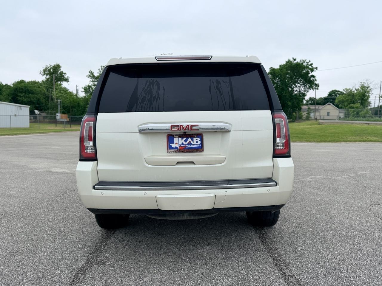 GMC Yukon Denali  2015