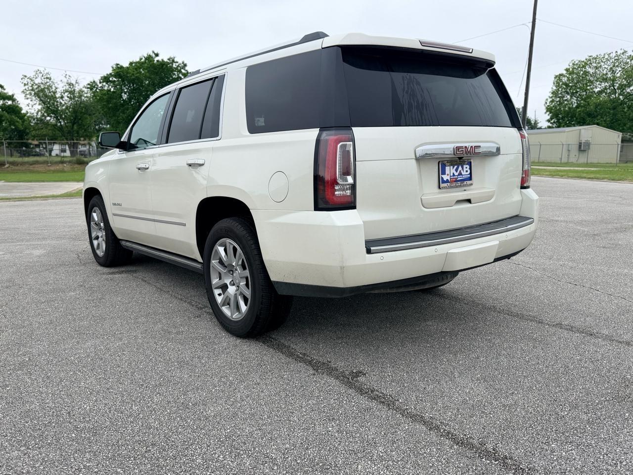 GMC Yukon Denali  2015