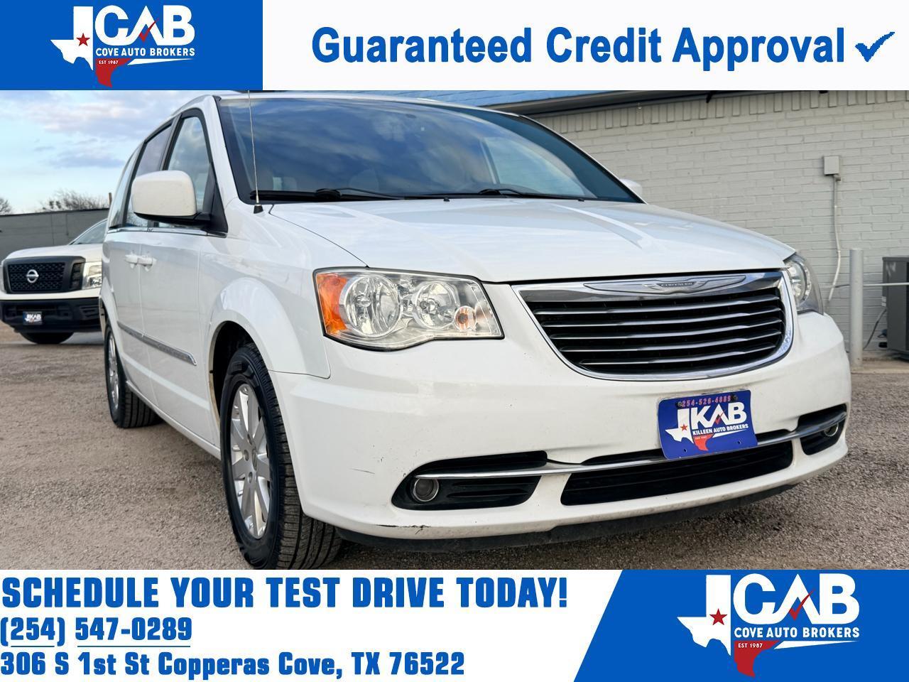 2015 Chrysler Town & Country TOURING