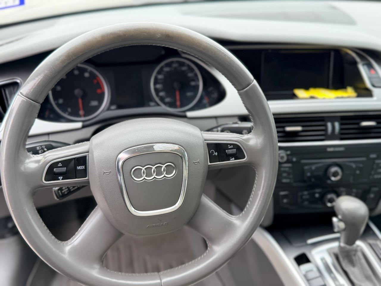 Audi A4  2010